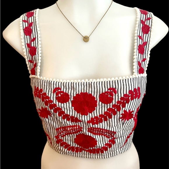 Forever 21 Women’s SZ M Top Bundle of 2 - Picture 16 of 16